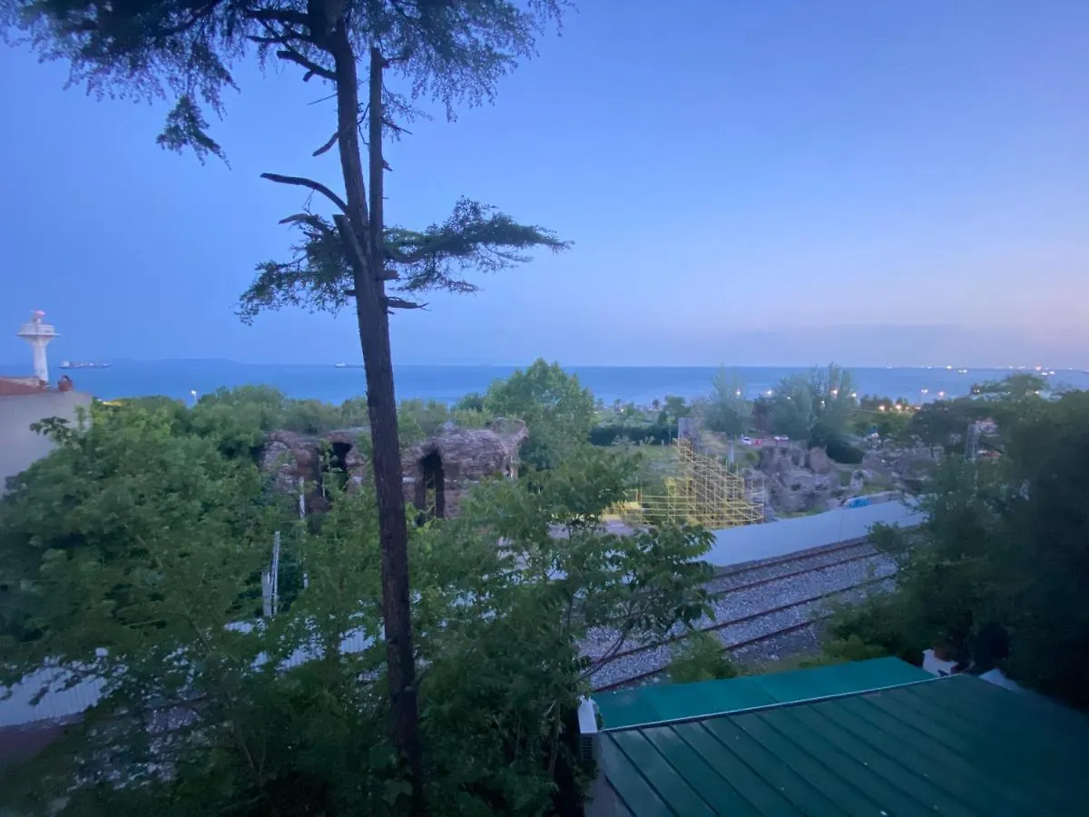 Marmara House&Apartments Istanbul Bed & Breakfast